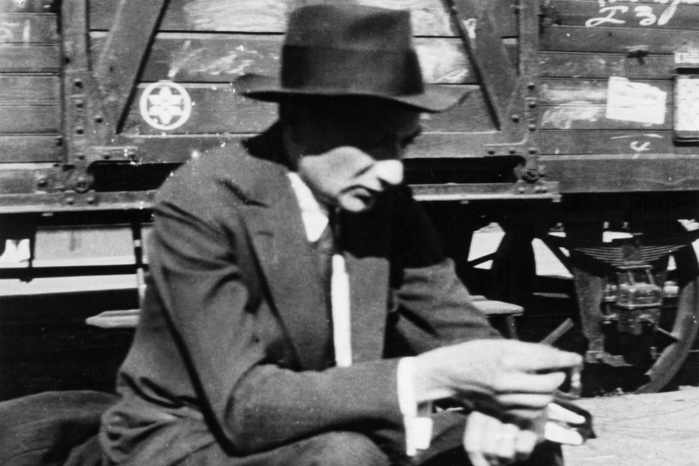 « Le Rouge et le Blanc », de l’écrivain austro-hongrois Joseph Roth ...