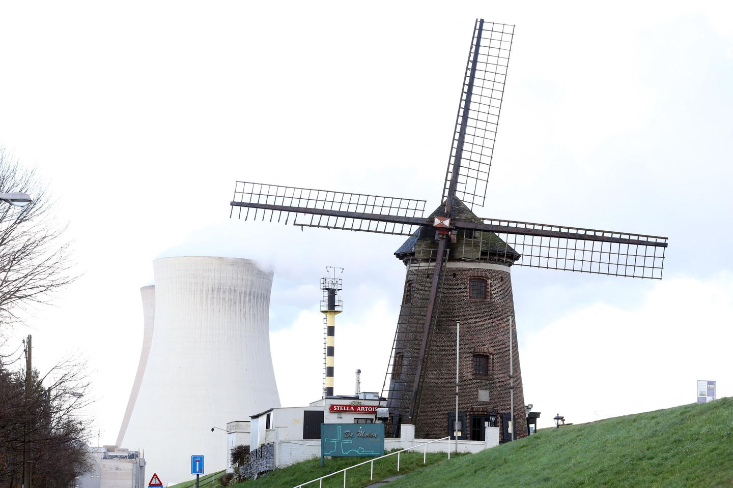 L’Etat belge envisage de racheter les réacteurs nucléaires du pays à Engie