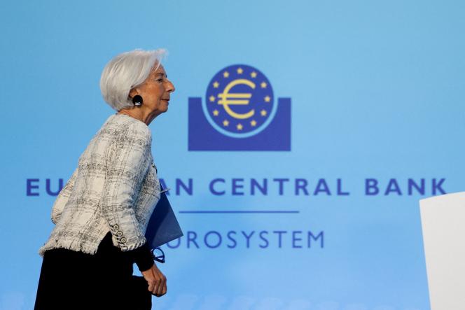 A Presidente do Banco Central Europeu, Christine Lagarde, durante conferência de imprensa, em Frankfurt (Alemanha), 30 de abril de 2026.