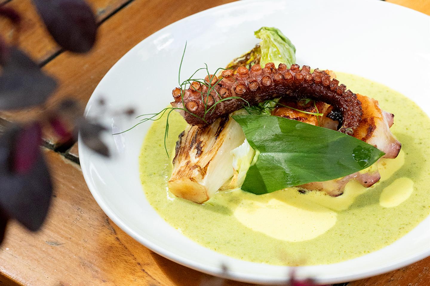 A Paris, le restaurant L’Entrepôt met le cinéma au menu