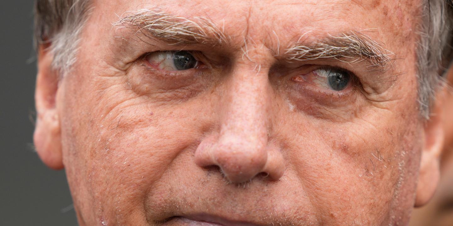 Brésil : la Cour suprême suspend la réduction de peine de Bolsonaro