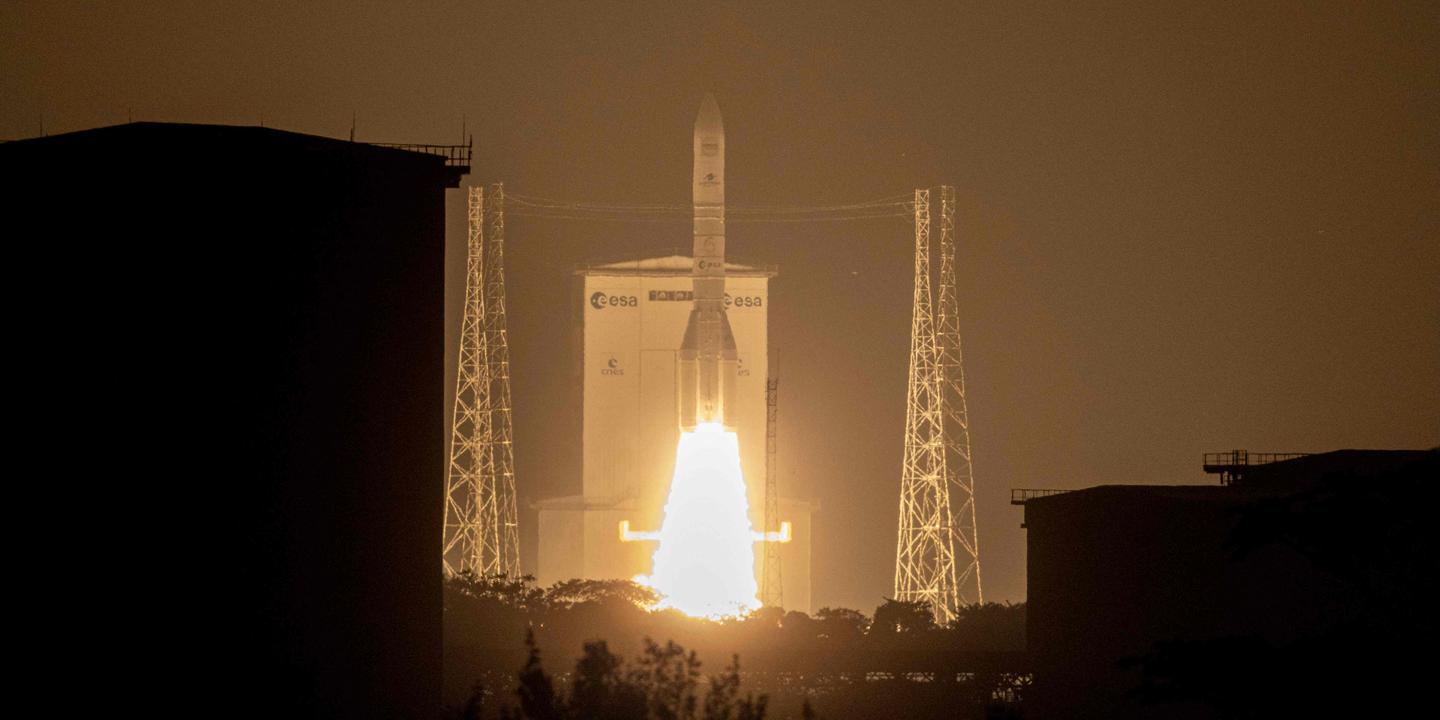 Ariane 6 décolle de Kourou avec 32 satellites Amazon de Jeff Bezos