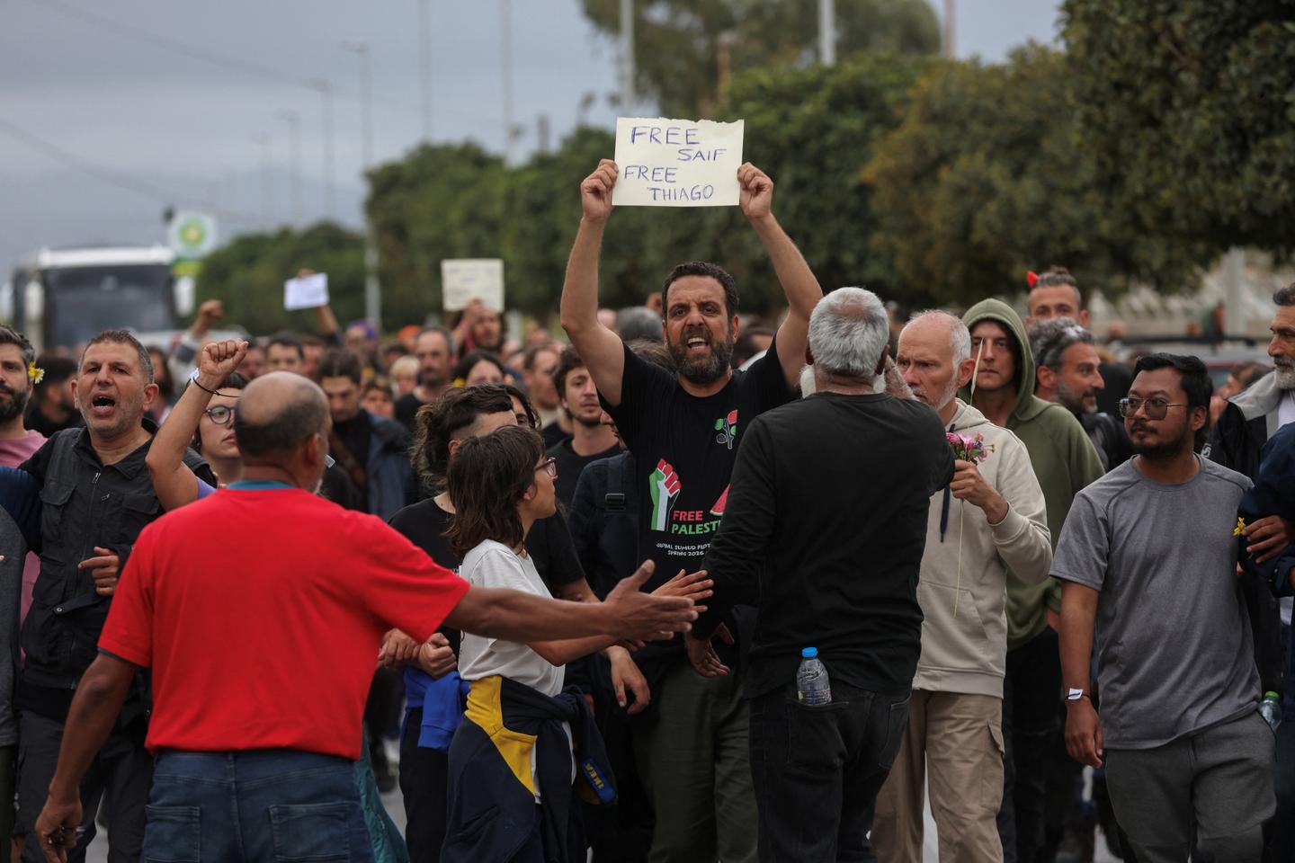 Flottille pour Gaza : l’Espagne affirme que la détention en Israël d’un militant espagnol est « illégale »