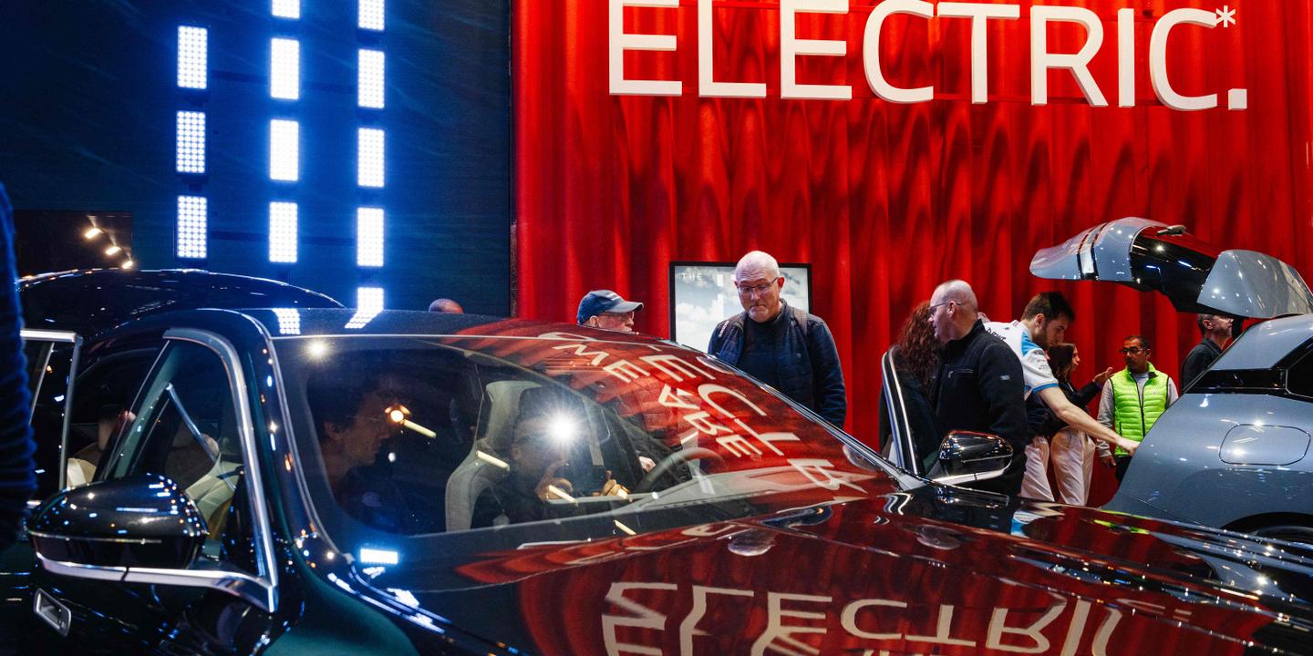 Voitures électriques : le choc pétrolier ne suffira pas à lever les réticences