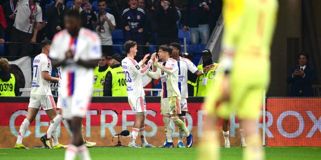 L’OL se complique déjà la tâche dans sa course à la Ligue des champions en s’inclinant chez le Sparta Prague