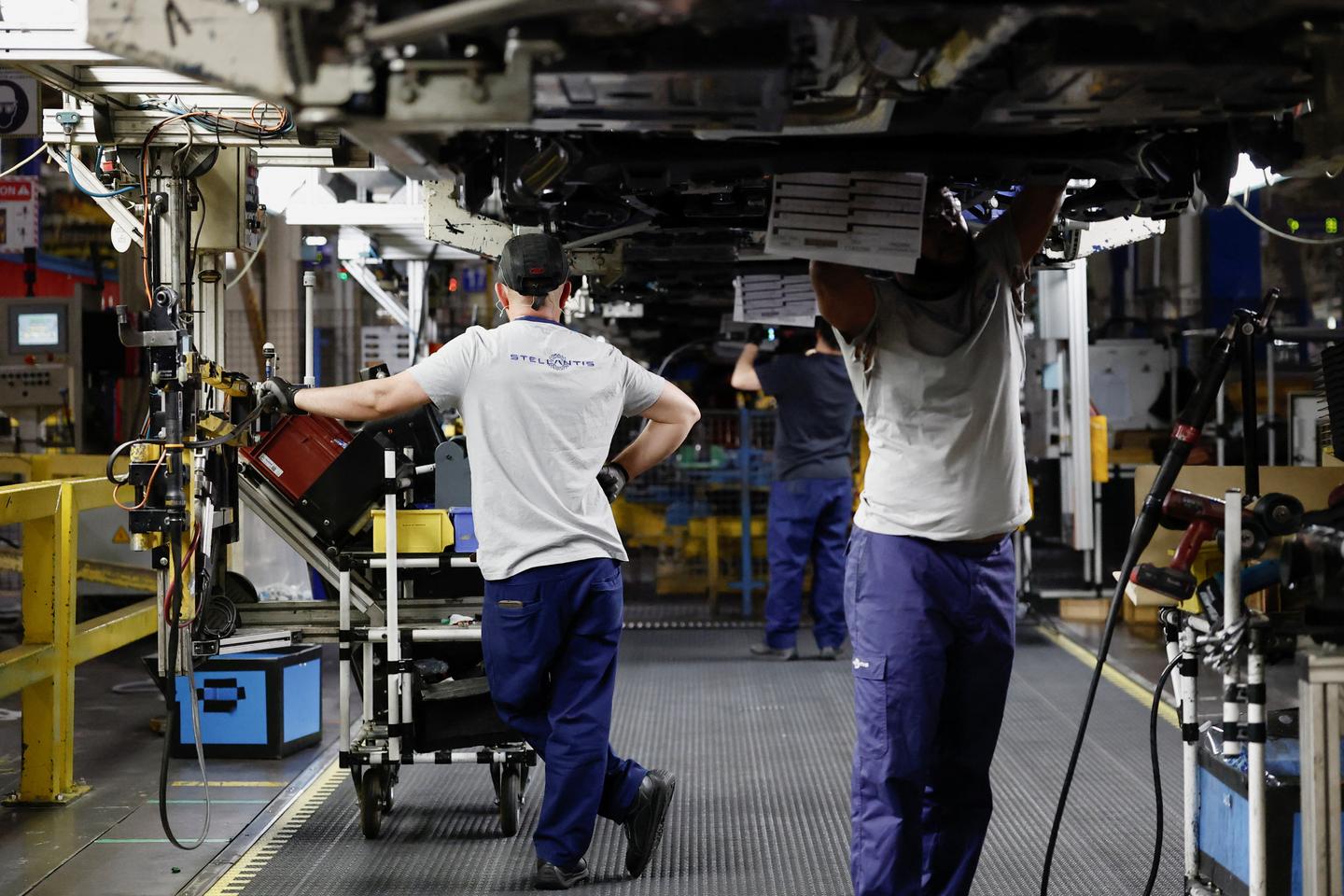 Marché du travail : « Les métiers qui recrutent le plus sont ceux qui sont les moins valorisés »