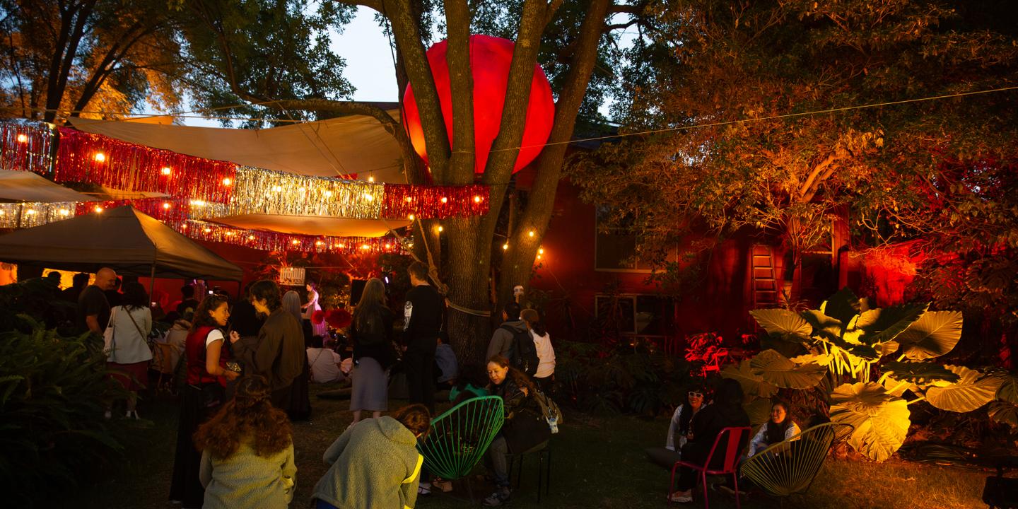 « Jardin Rouge » : un cabaret sauvage de Mexico à Paris et Amsterdam