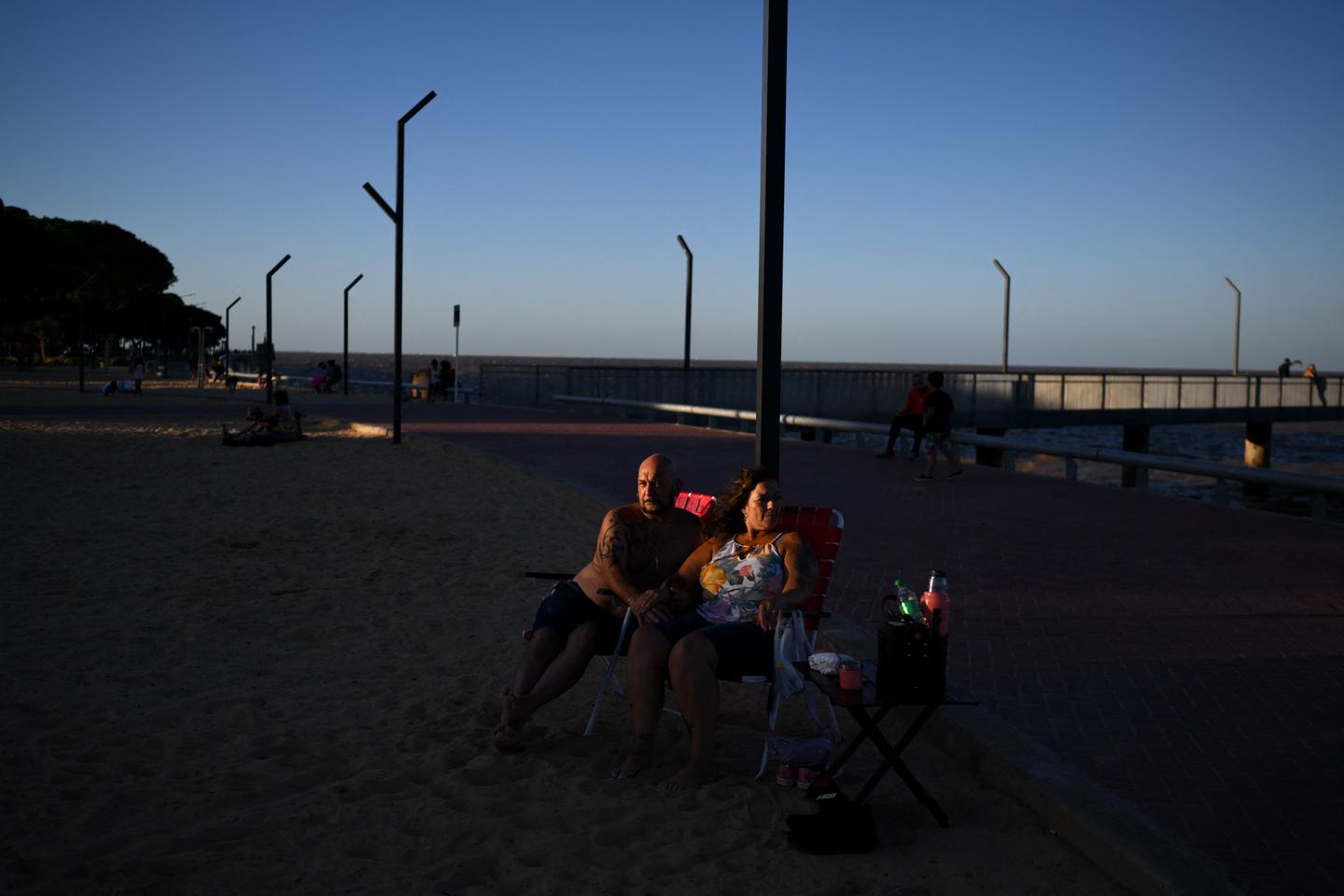 En Argentine, toujours plus de ménages dans la spirale du crédit : « Mes dettes, j’y pense tout le temps, j’en fais des crises de panique »