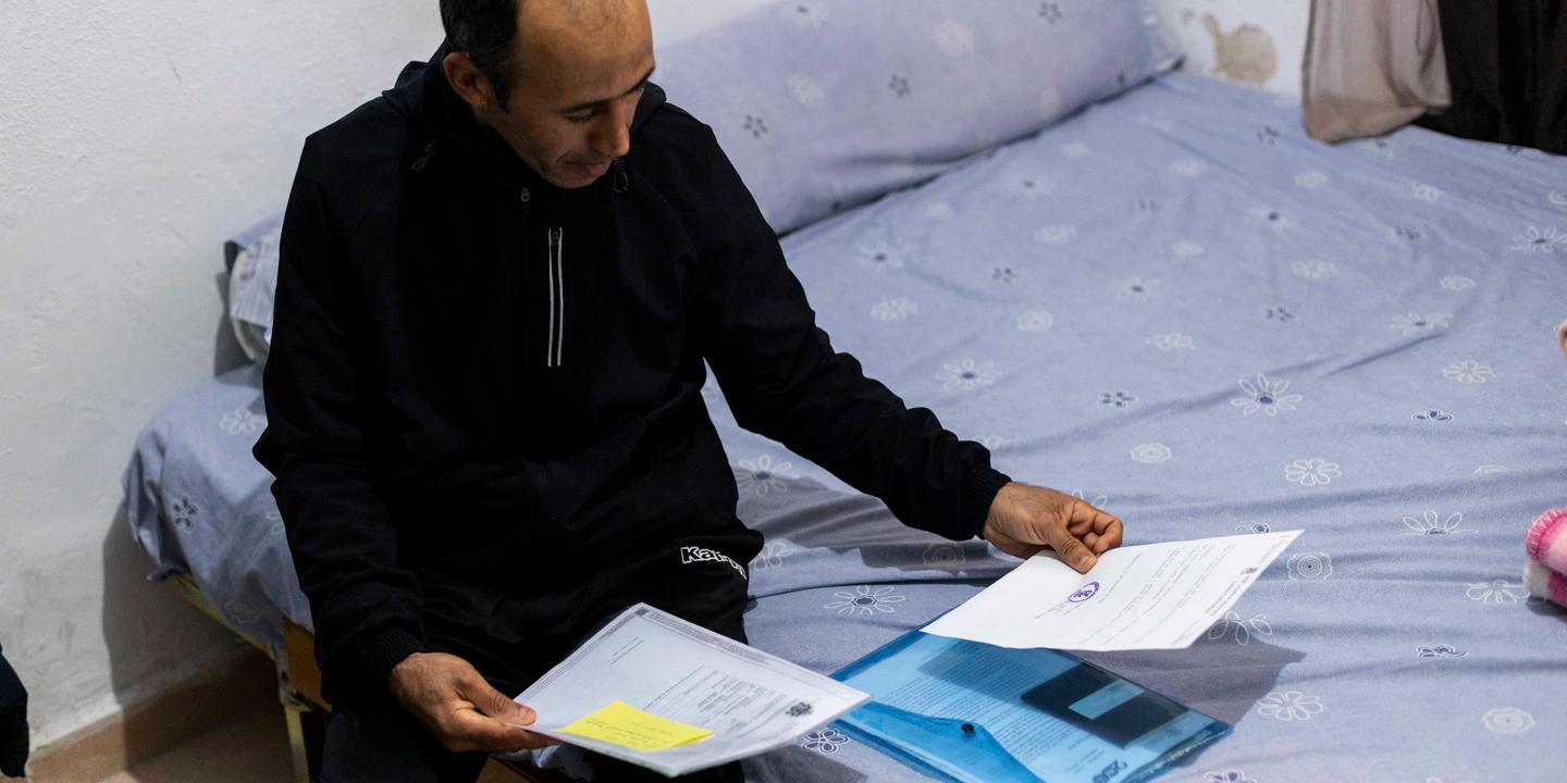 Espagne : les sans-papiers se pressent pour obtenir leur titre de séjour