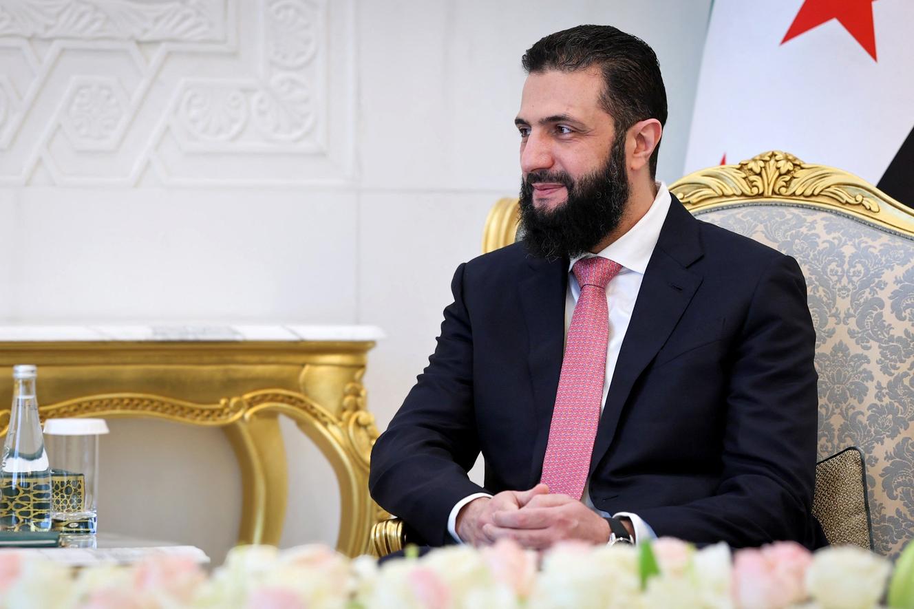En Syrie, Ahmed Al-Charaa procède à un remaniement ministériel qui écarte son frère