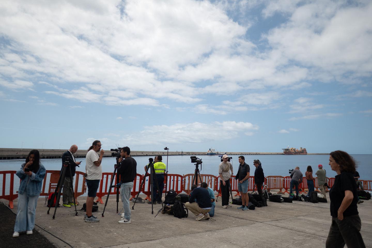 Hantavirus : à Tenerife, une course contre la montre pour accueillir le MV « Hondius »