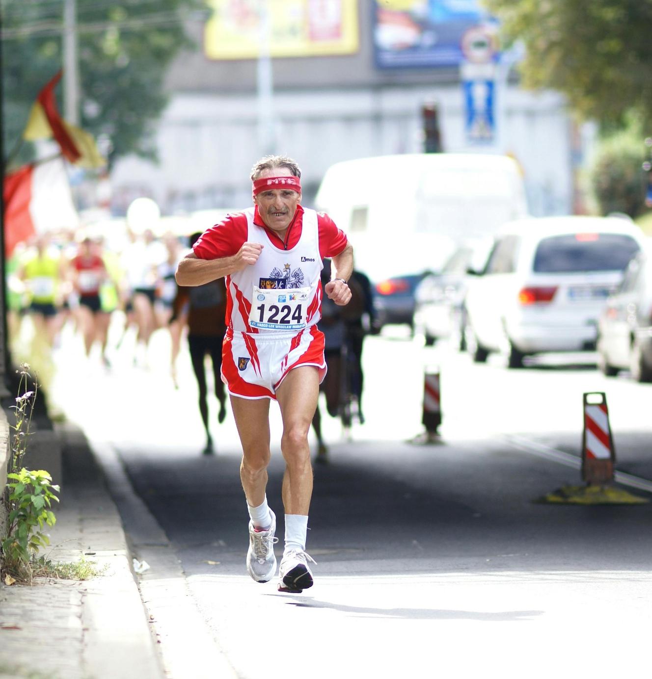 A 60 ans, il a déjà couru plus de 500 marathons. Dans quel état est son cœur ?