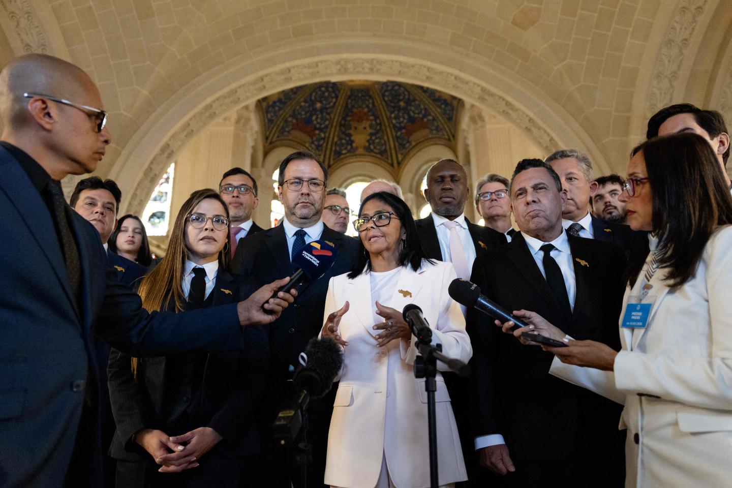Venezuela : la présidente par intérim, Delcy Rodriguez, assure que son pays n’a « jamais envisagé » d’être le 51ᵉ Etat américain