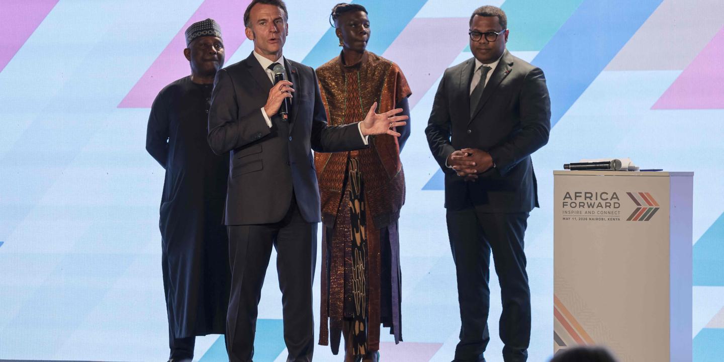 Macron interrompt un discours au sommet Afrique-France