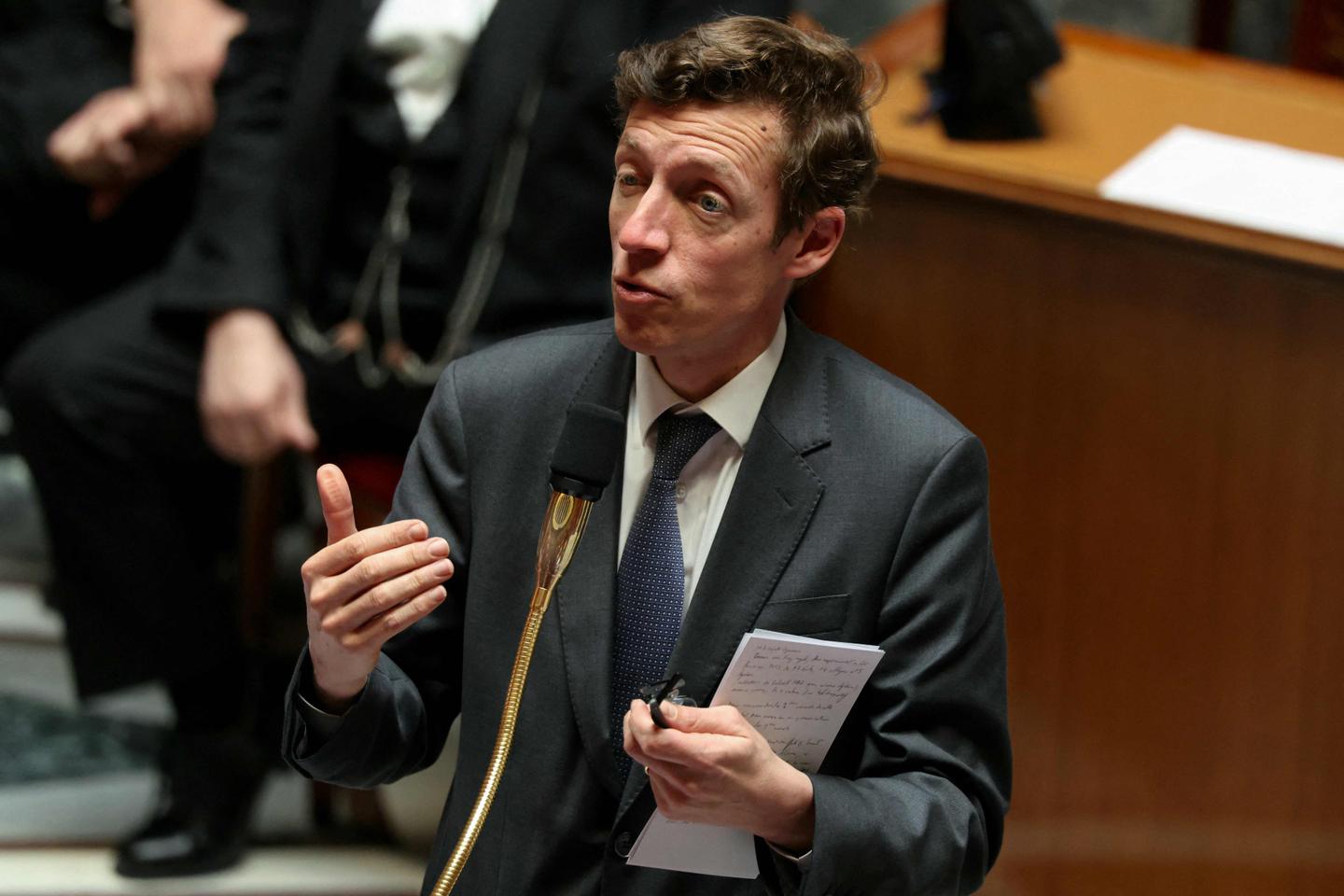 Le ministre de l’éducation nationale, Edouard Geffray, veut fixer un âge minimal pour se présenter au baccalauréat