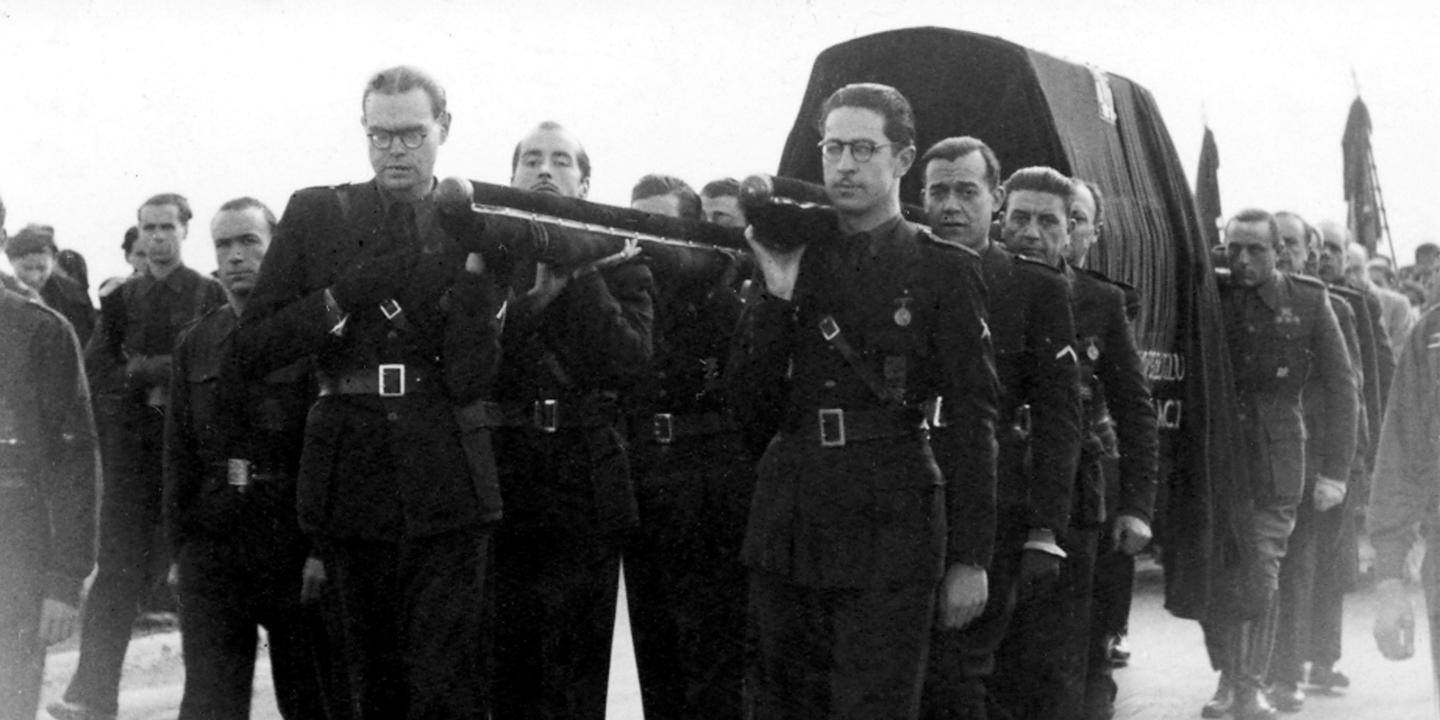 Paco Cerda : « Présents » et les débuts du franquisme sous le signe de la mort