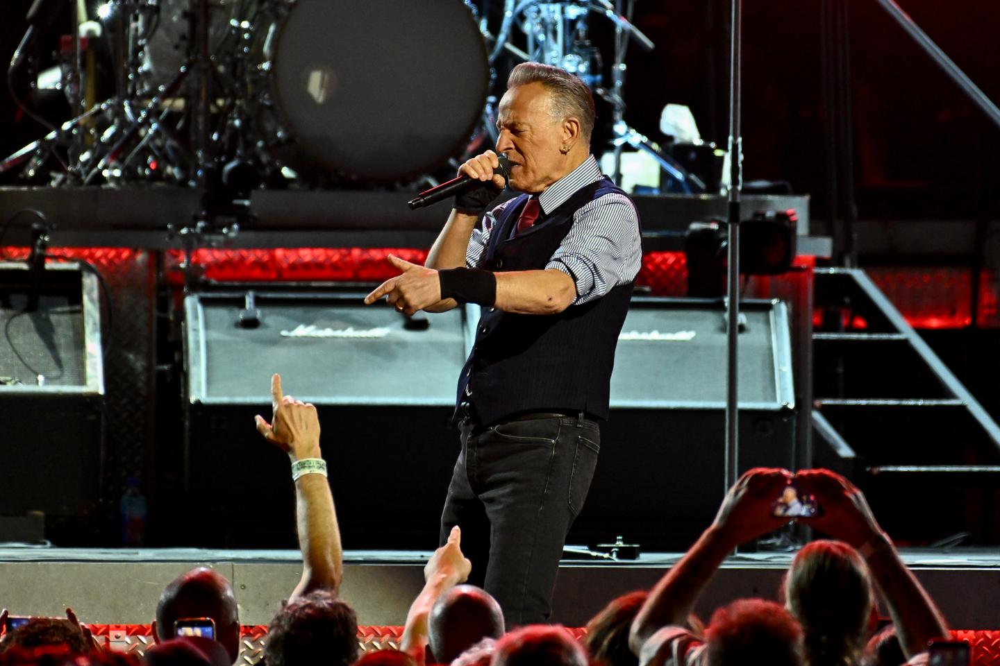 'A reckless, racist, incompetent and treasonous': Bruce Springsteen delivers scathing indictment of Trump at Washington concert