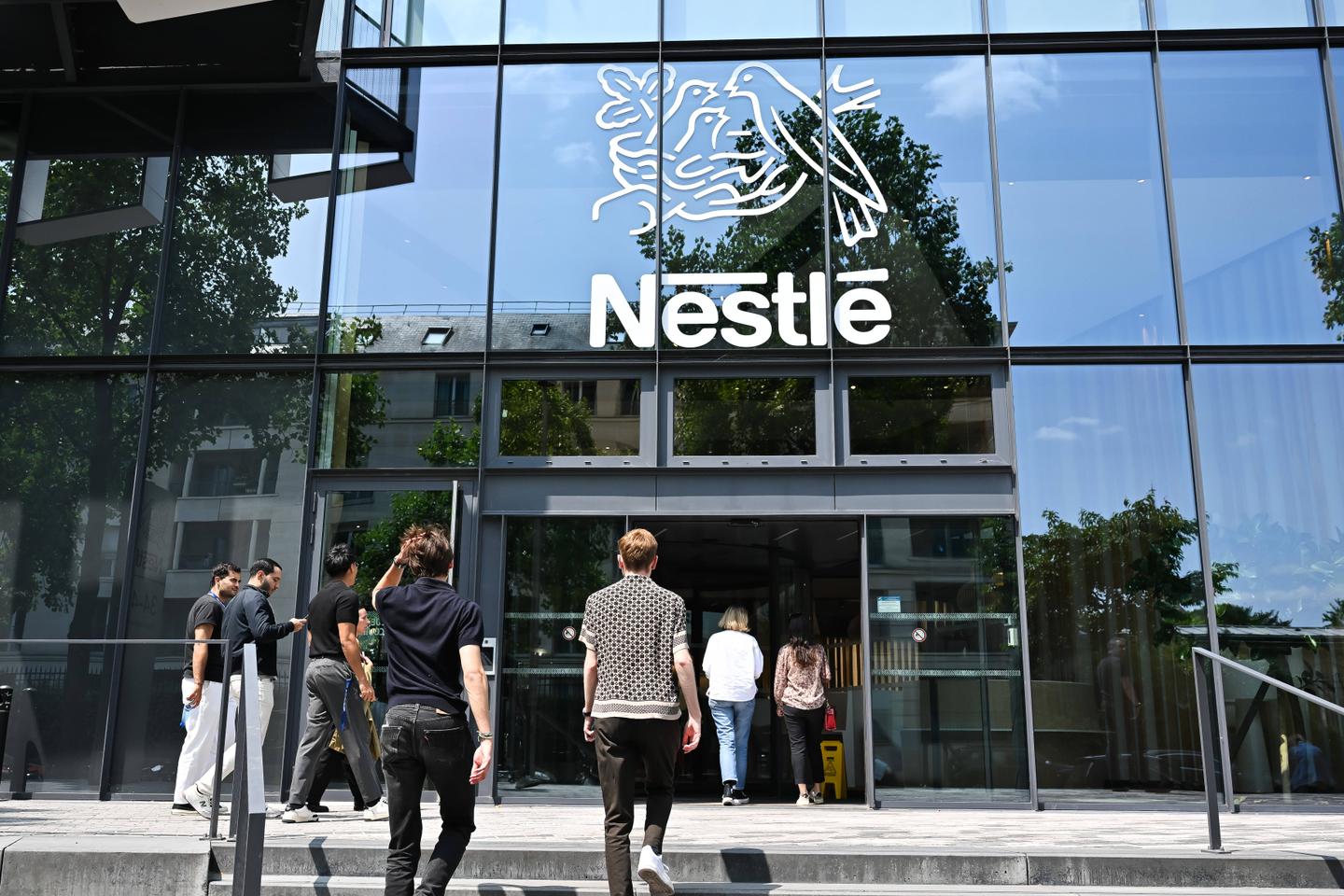 Nestlé s’apprête à supprimer 2 000 postes d’employés en Europe