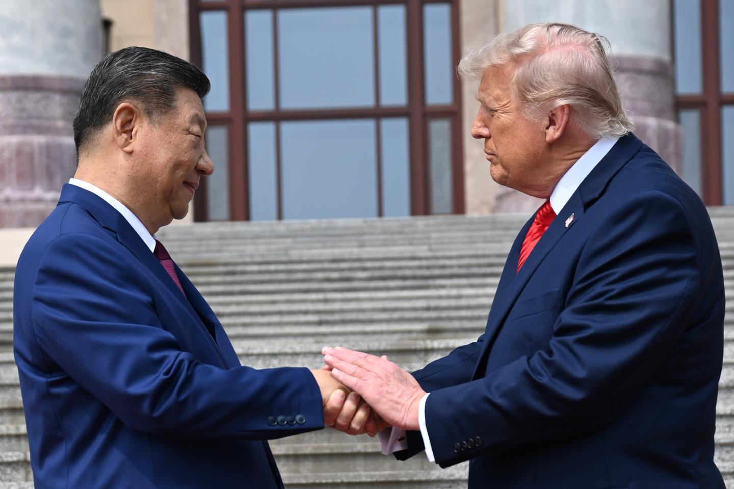 Xi warns Trump that Taiwan could lead to 'conflict' at Beijing summit
