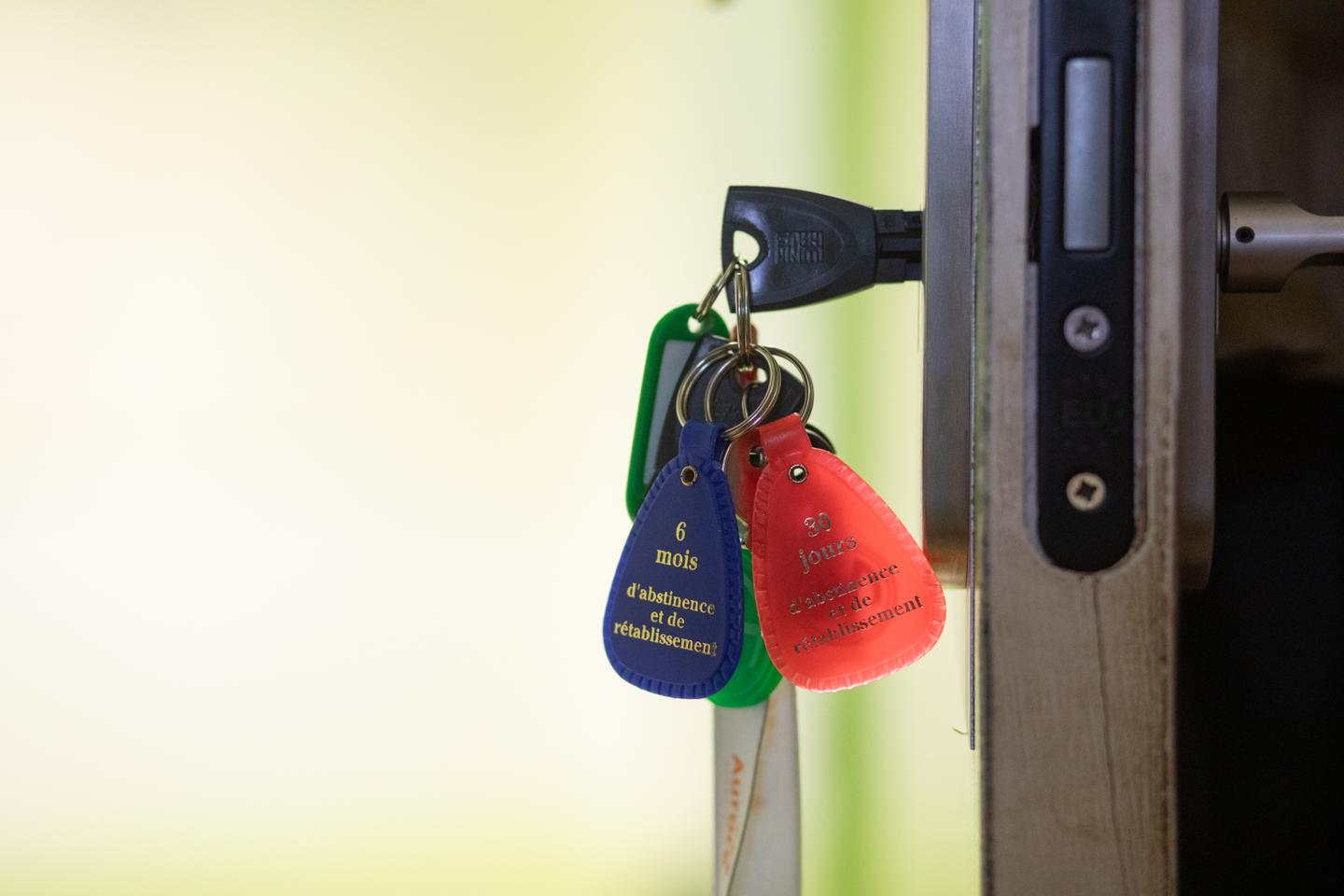 Addictions : après la loi « narcotrafic », de petites avancées sur le volet sanitaire et social de l’action publique, qui se fait toujours attendre