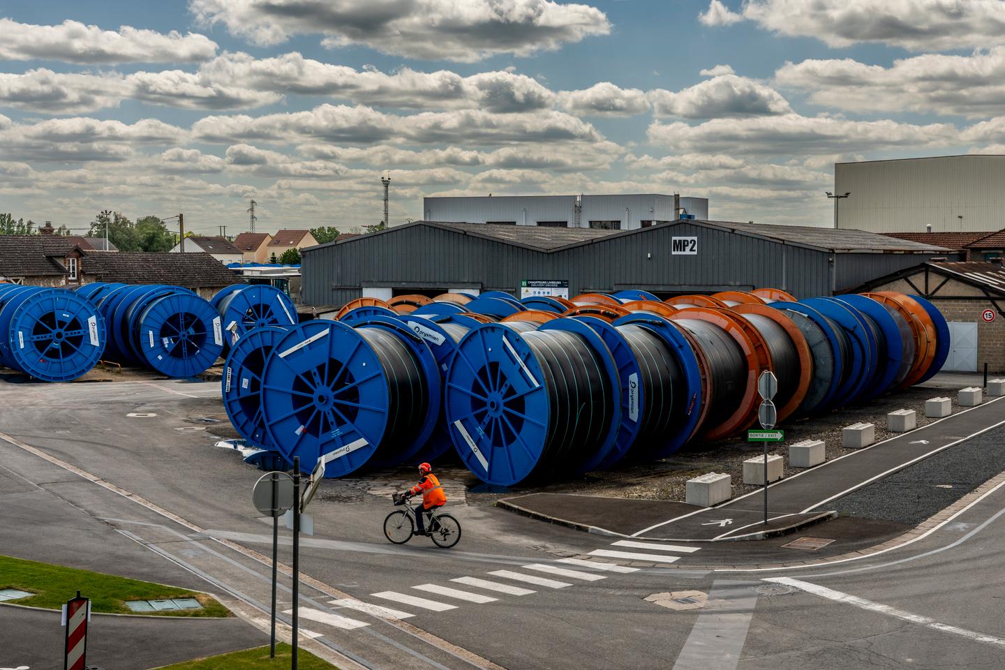 A l’usine de Montereau-Fault-Yonne, le géant italien Prysmian pousse les feux sur les câbles électriques