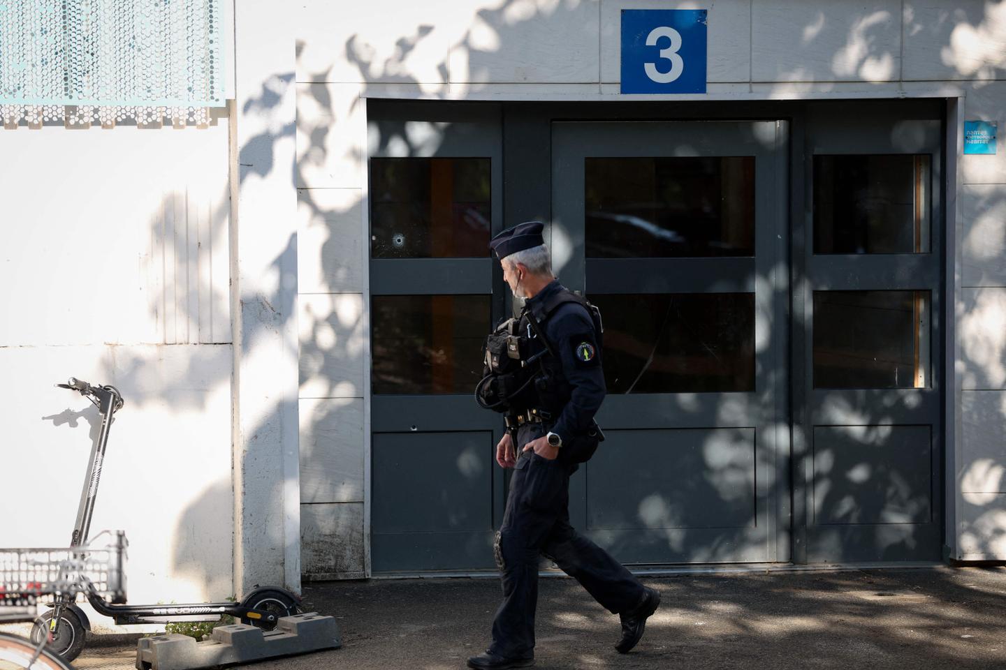 « Un petit a été tué » : Nantes sous le choc après la mort par balles d’un adolescent