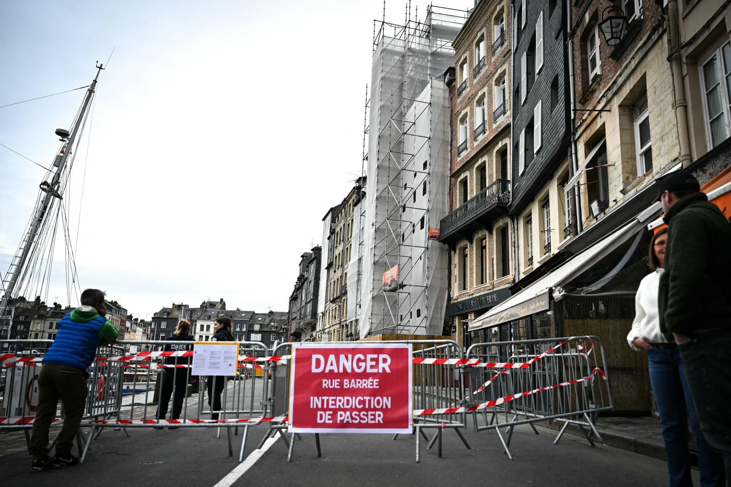 Entre vétusté et surtourisme, l’envers du Vieux Honfleur, menacé d’effondrement