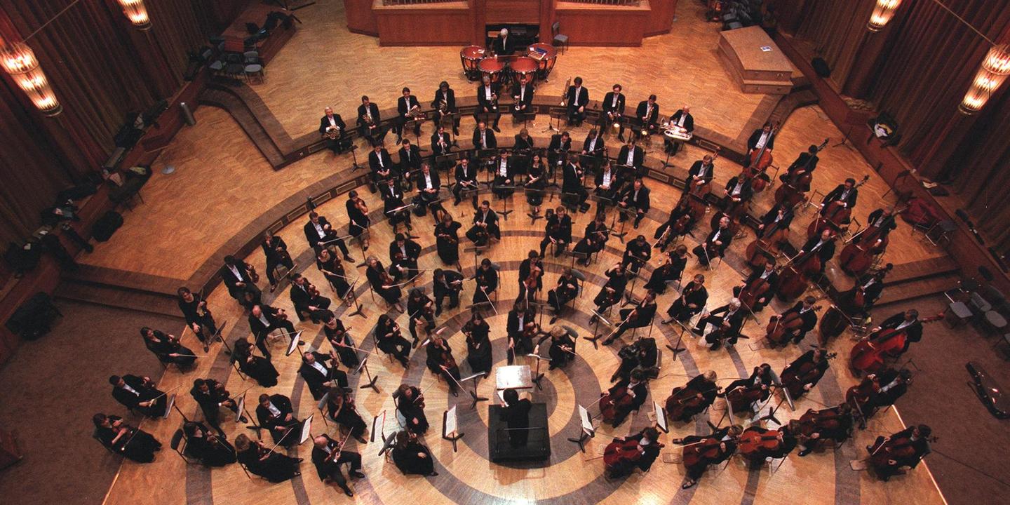 Débat sur l'avenir des orchestres de Radio France
