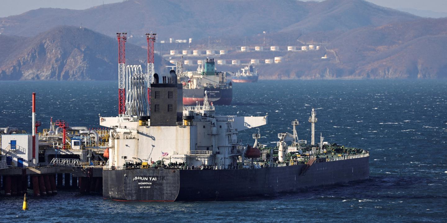 Les États-Unis prolongent la suspension des sanctions sur le pétrole russe en mer