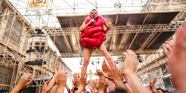 Aux Nuits sonores de Lyon, les musiques électroniques se jouent au grand jour