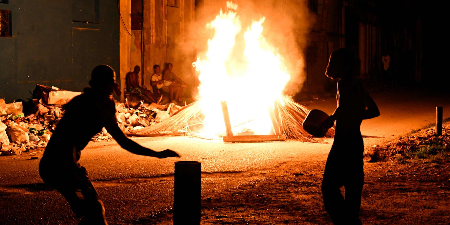 Cuba rétablit son réseau électrique après une panne massive