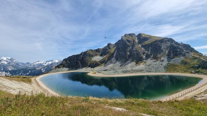 La retenue de la Loze, près de Courchevel (Savoie), en 2023.