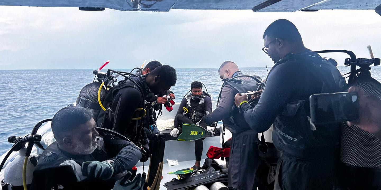 Aux Maldives, un secouriste meurt en cherchant des plongeurs italiens