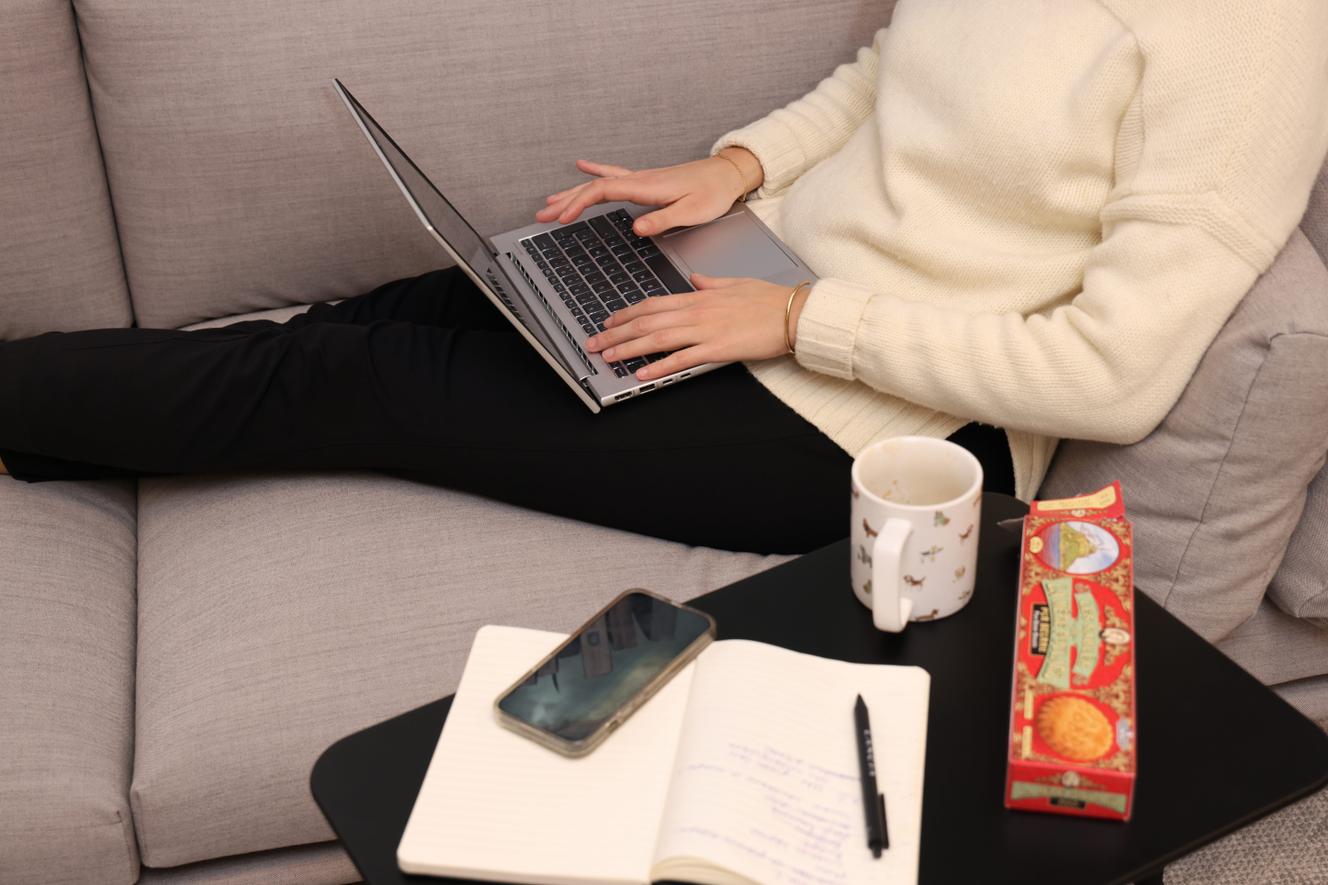Le télétravail améliore légèrement la productivité, selon l’Insee