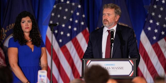 Trump tightens grip on Republican Party in US primaries