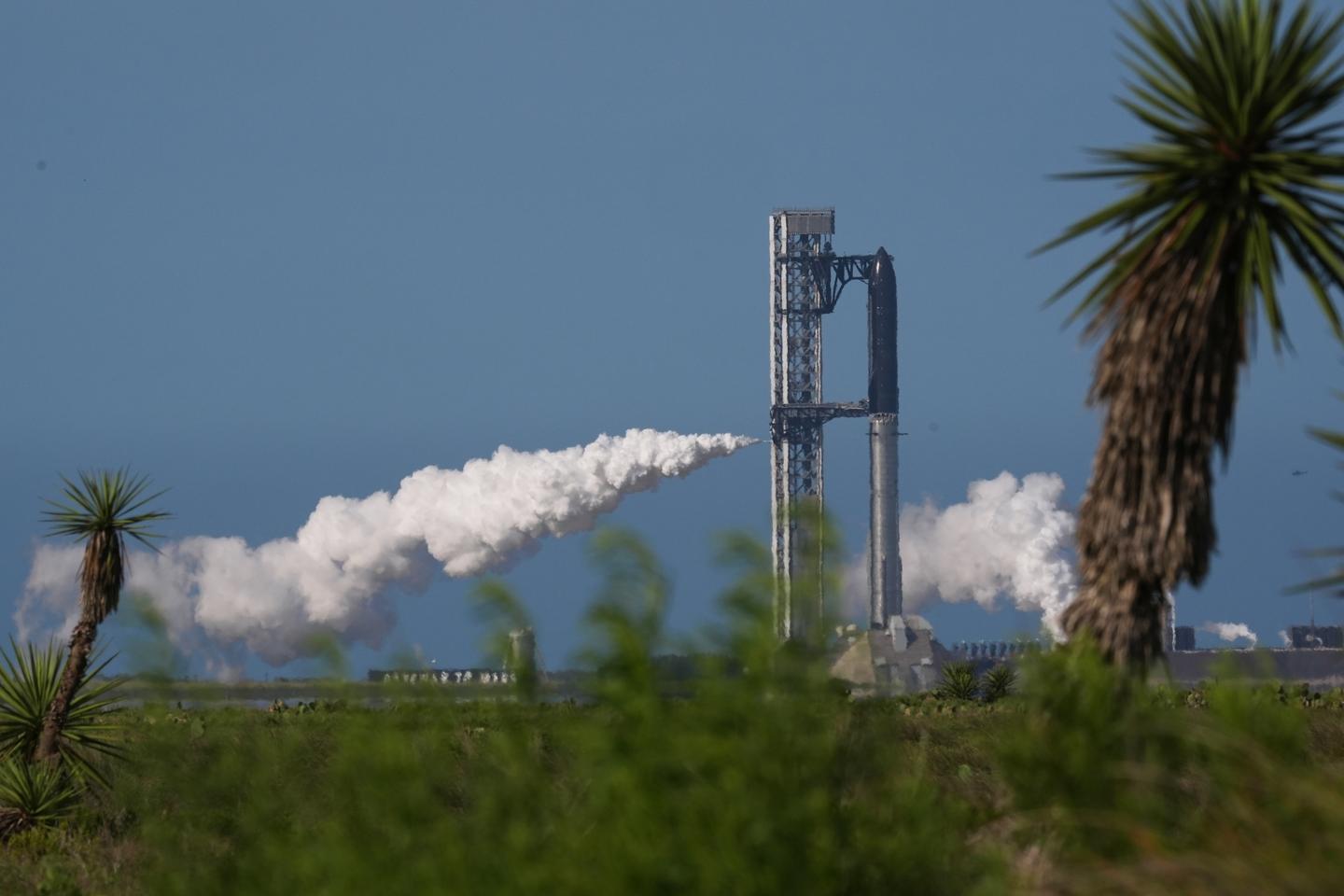 SpaceX reporte le lancement très attendu de sa fusée Starship