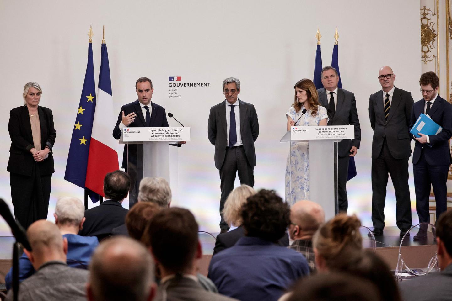 Carburants : ce qu’il faut retenir des annonces faites lors  la conférence de presse de Sébastien Lecornu et de six ministres
