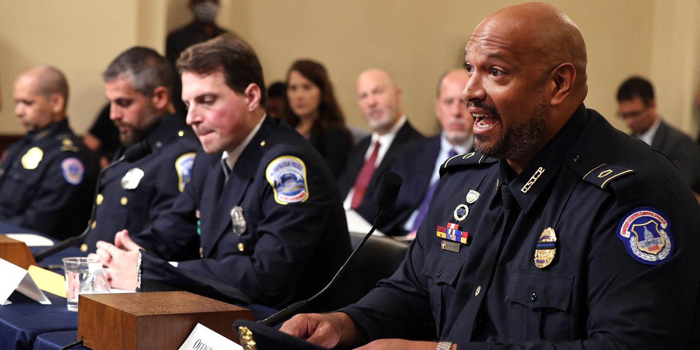 Assaut du Capitole : deux policiers portent plainte contre Trump