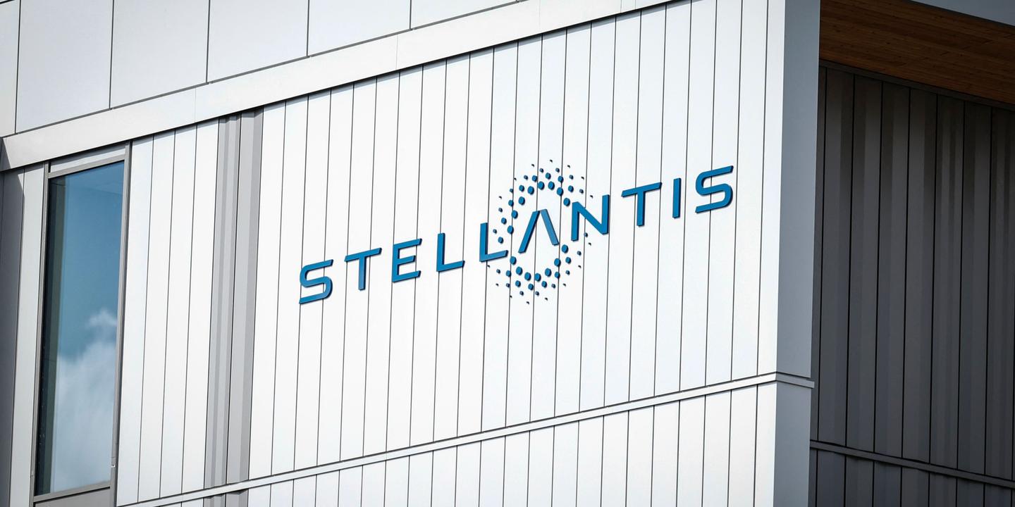 Stellantis : 60 milliards d'euros d'investissements, production réduite en Europe