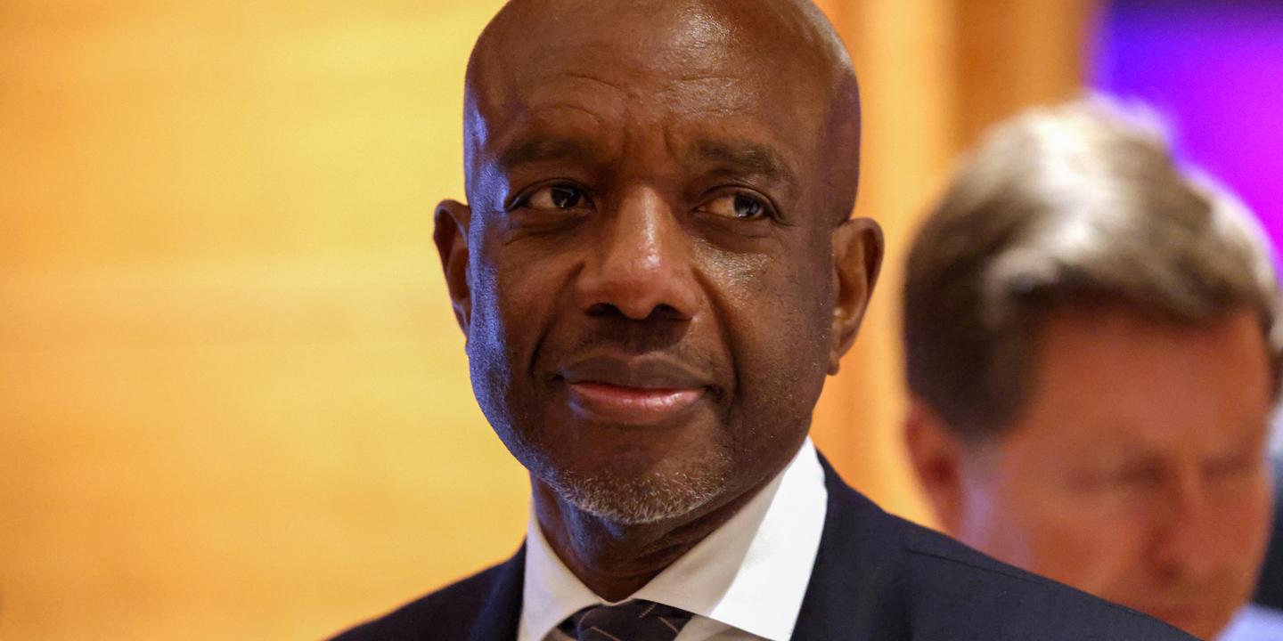 James Manyika déplore les tergiversations sur l'IA en France