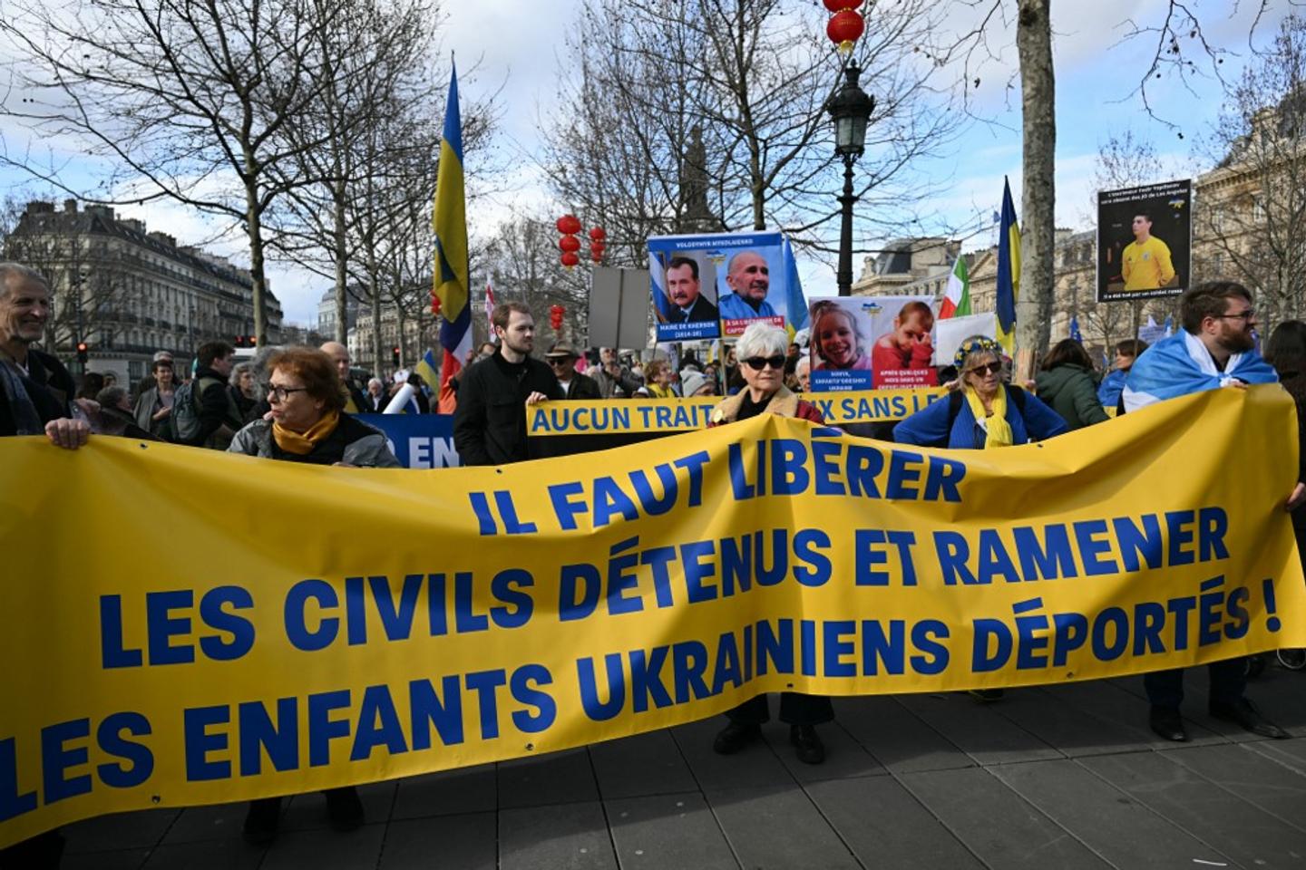 Guerre en Ukraine : une campagne internationale alerte sur le sort des milliers de civils ukrainiens détenus