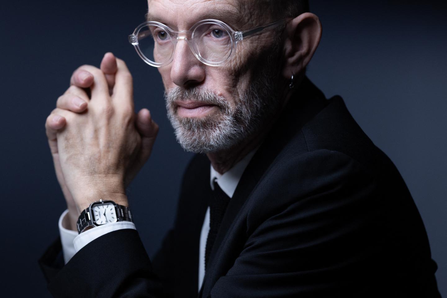 Tribune anti-Bolloré : l’art peut « divertir et avertir », défend Laurent Mauvignier, Prix Goncourt 2025