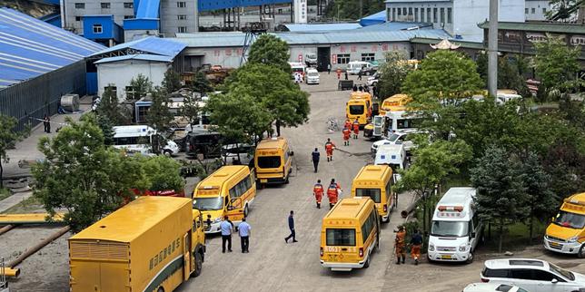 En Chine, une explosion meurtrière rappelle le coût humain du charbon