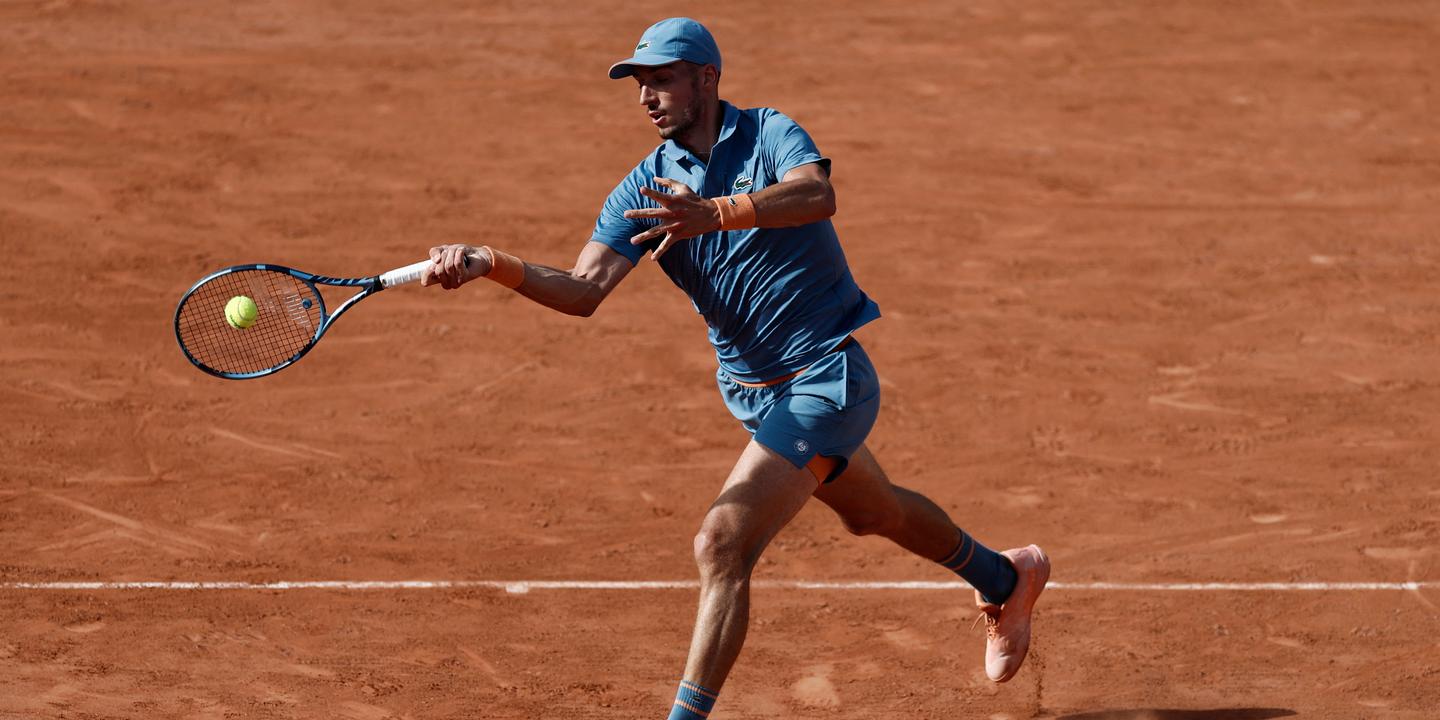 Roland-Garros 2026 : Pavlovic résiste à Fonseca, les Français en difficulté