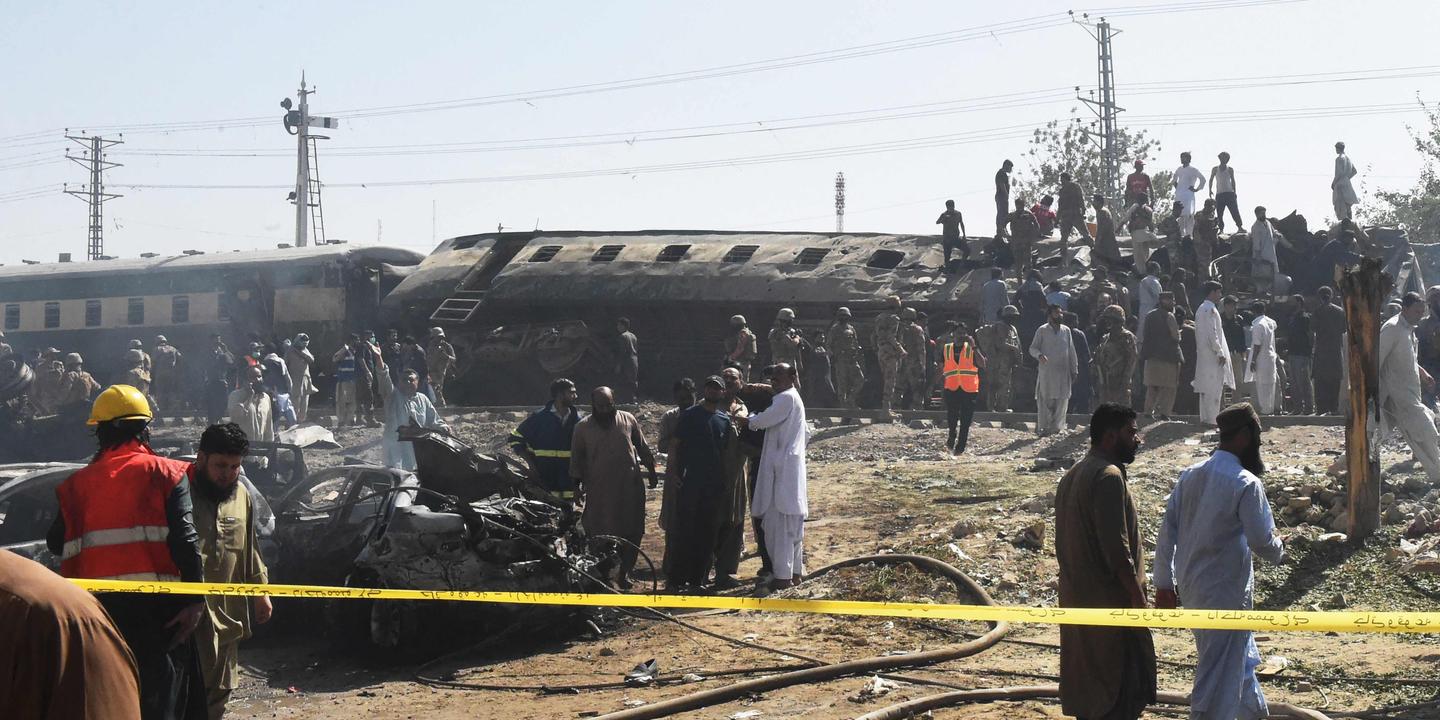 Pakistan : au moins 24 morts dans une attaque à l'explosif d'un train
