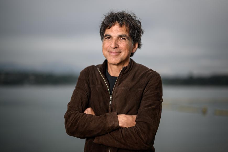 Le dessinateur de presse suisse Patrick Chappatte, collaborateur du « Temps », en marge de l’exposition « Dessins pour la liberté », à Genève, le 4 mai 2026.