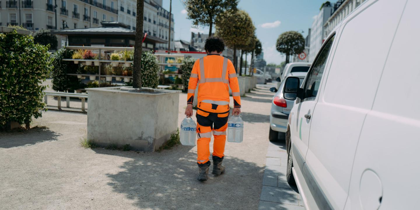 Canicule et travail : ce que dit la loi sur les droits des salariés