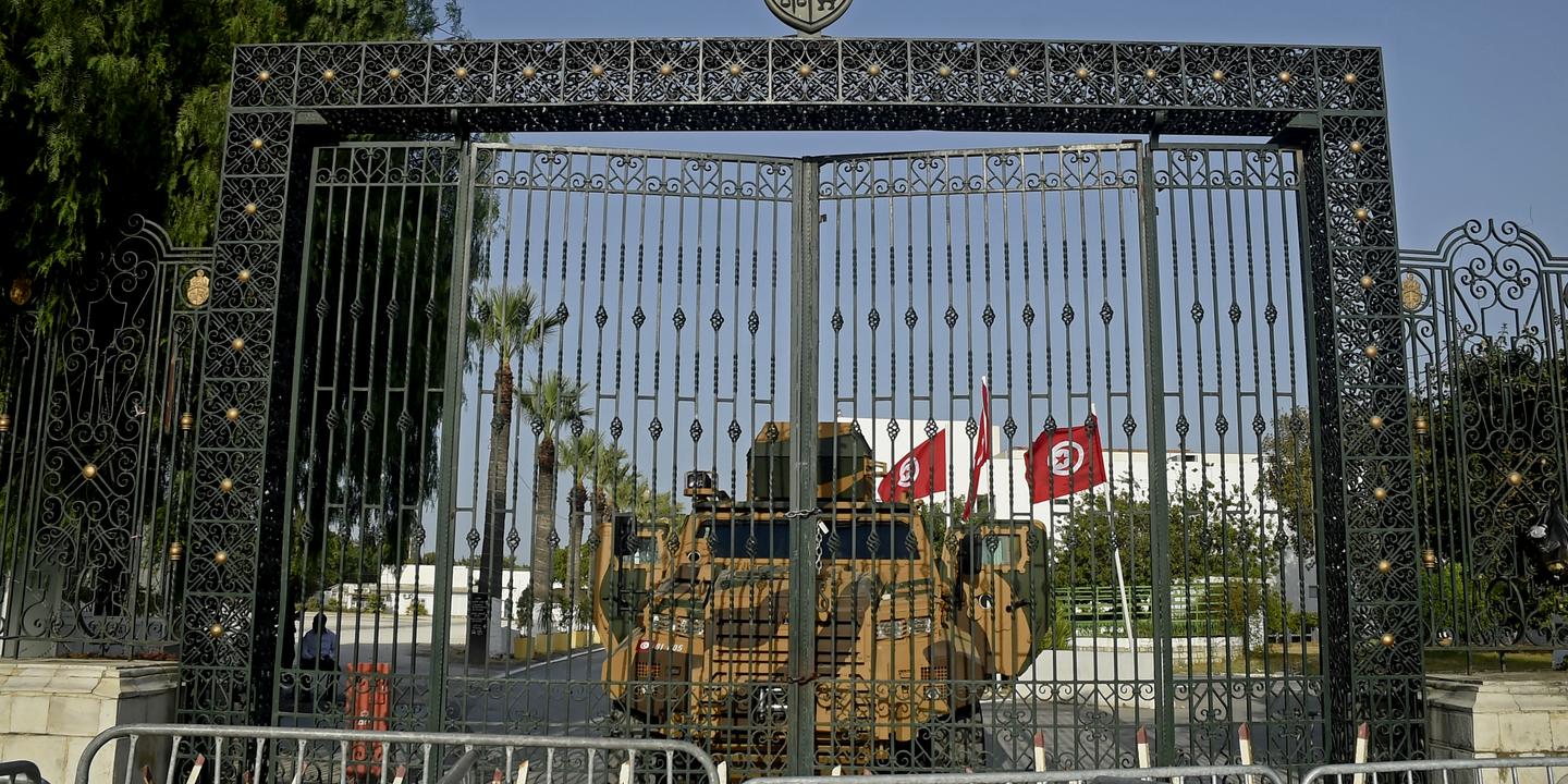 Tunisie : un communiqué énigmatique du ministère de la Défense sème l'émoi