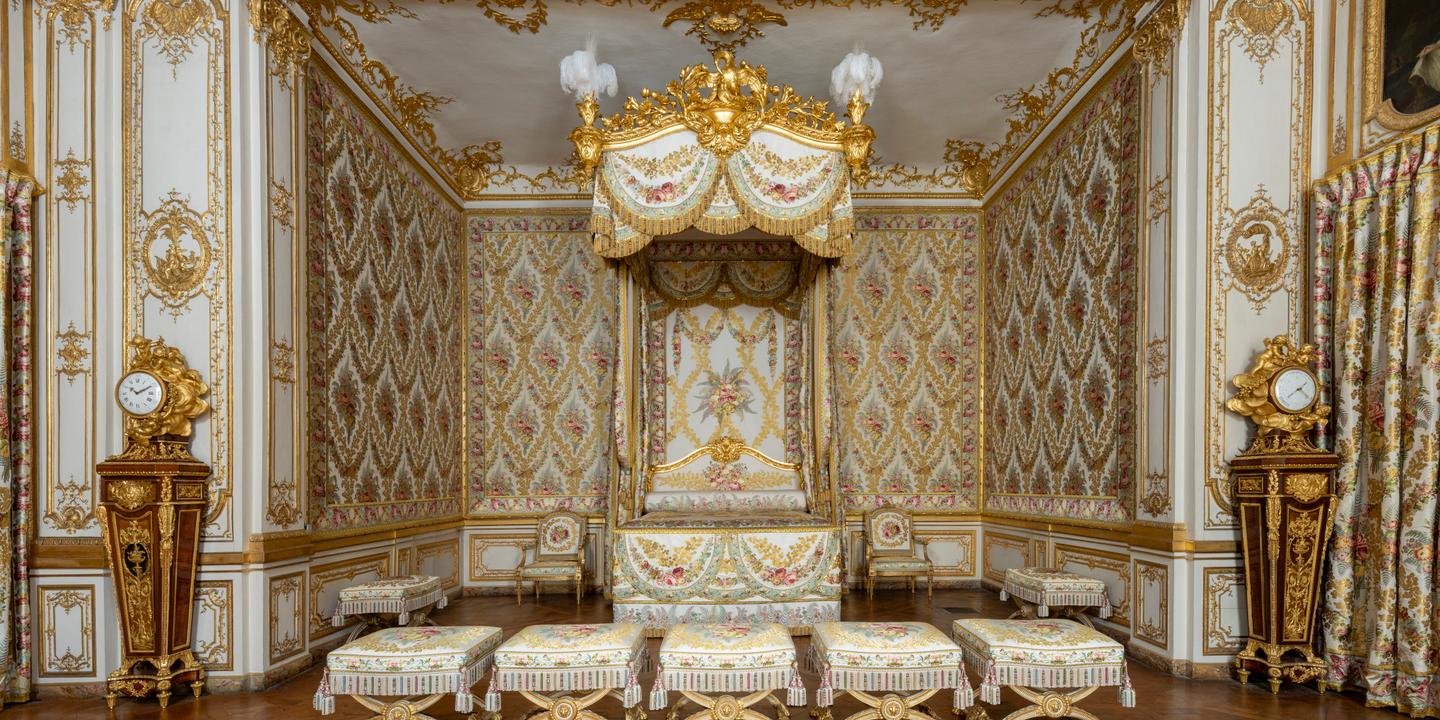La chambre privée de Louis XVI reconstituée à Versailles après 40 ans