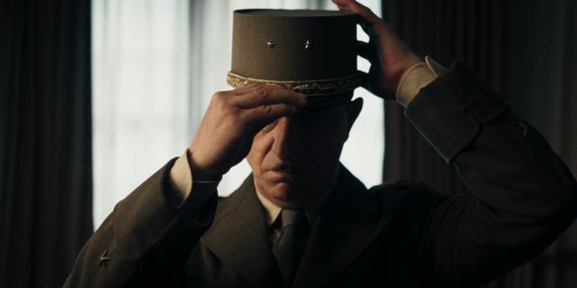 With 'De Gaulle: Tilting Iron,' Simon Abkarian boldly steps into the General's shoes